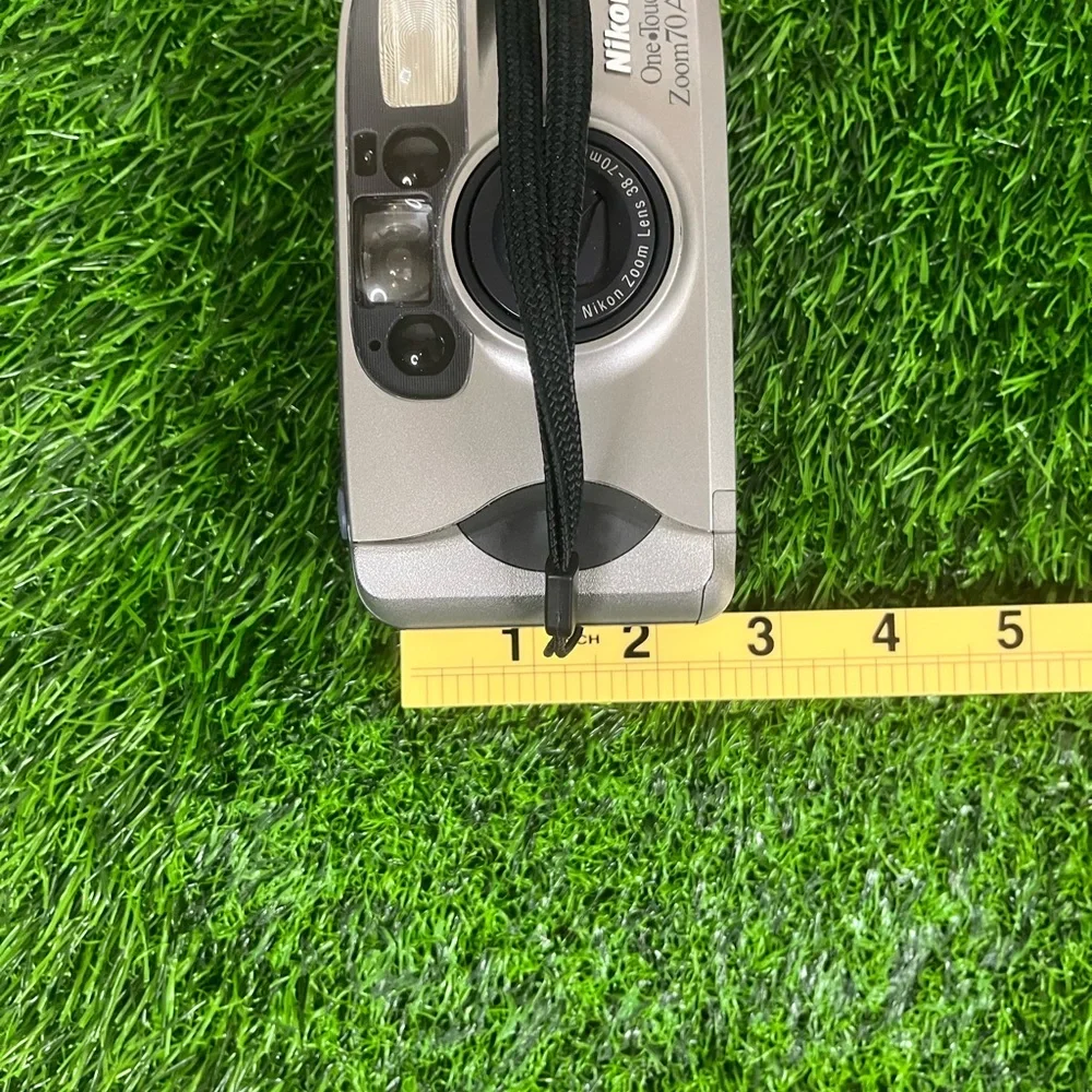 Nikon One Touch 70 AF Point and Shoot 35mm Film Camera 38-70mm NOT TESTED